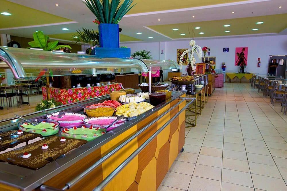 Golden Dolphin Express 403 Hotel Калдас Новас Екстериор снимка