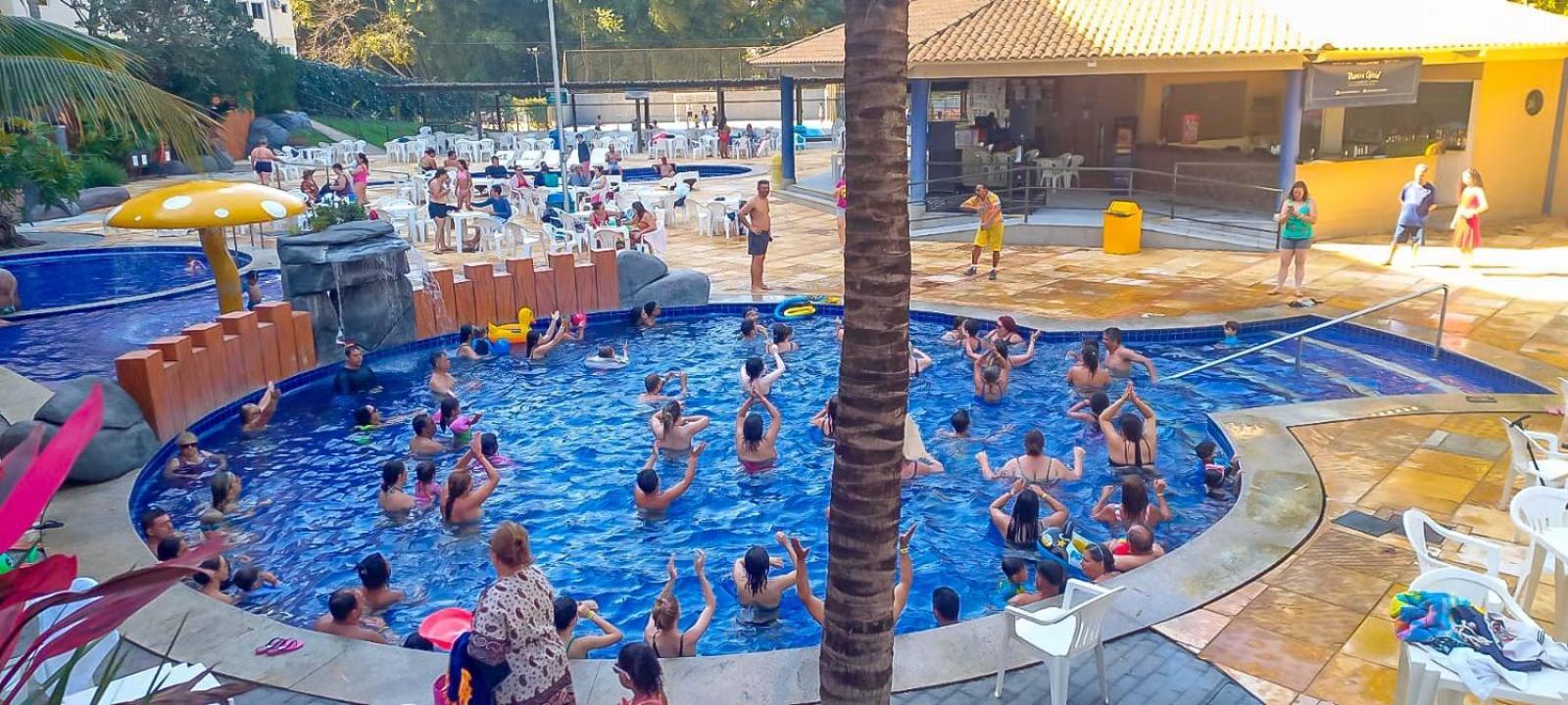 Golden Dolphin Express 403 Hotel Калдас Новас Екстериор снимка